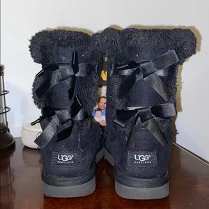 bailey bow uggs